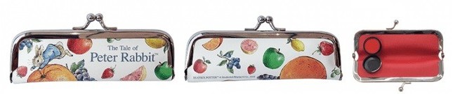 印鑑ケースは朱肉付き