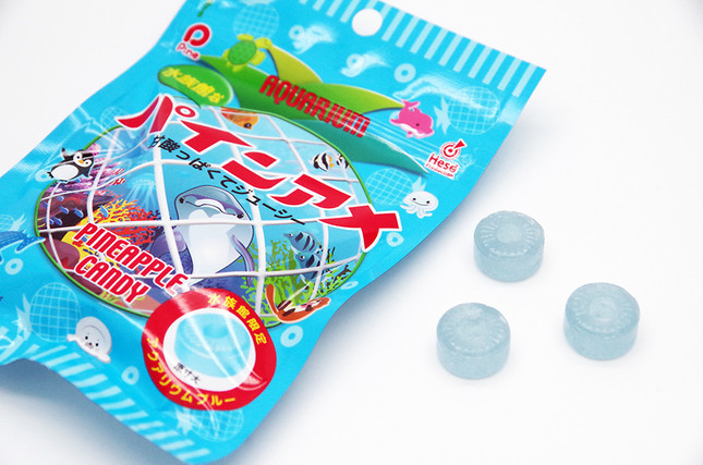 青いパインアメが水族館限定で登場