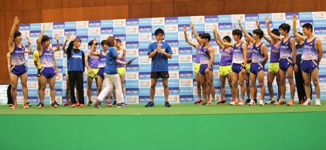 武井さんに質問したい部員たち