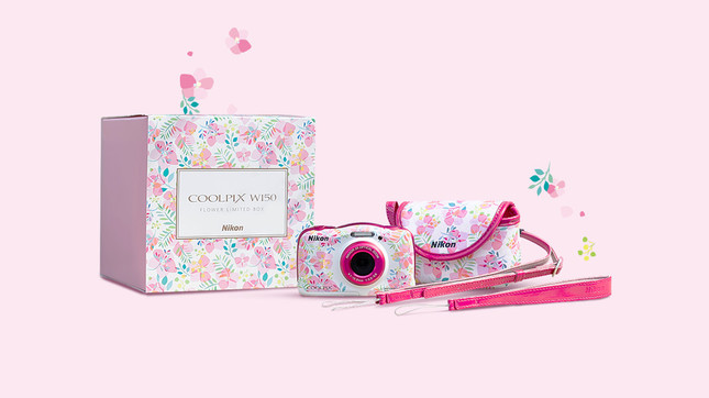 艶やかなフラワー柄で統一されたスペシャルキット