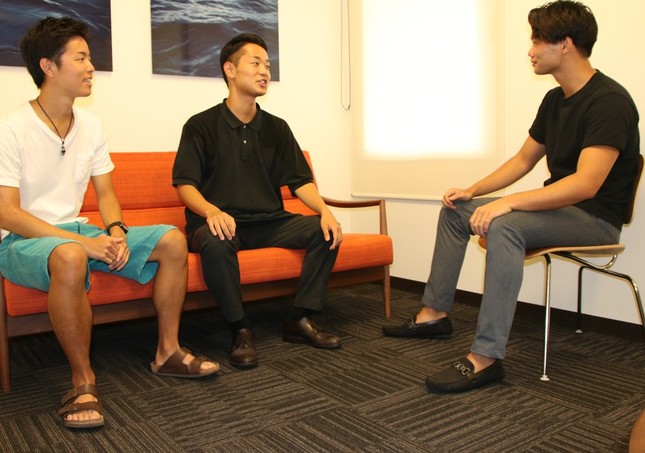 渋井さんは学生たちの「兄貴」的存在
