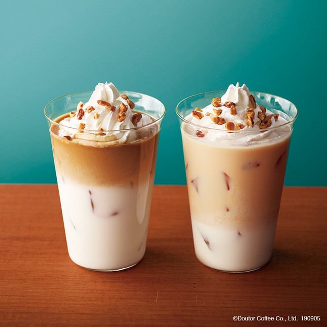 （左）ラテ（右）ミルクティー