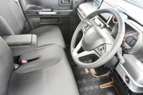 高齢の親が運転をやめない…どうすれば？