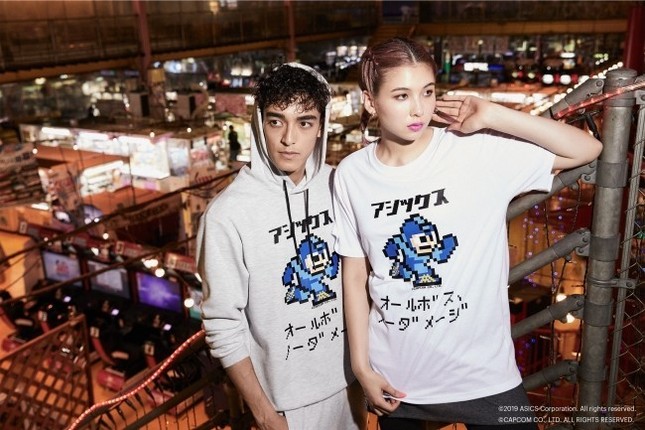 アシックスがロックマンとコラボレーション