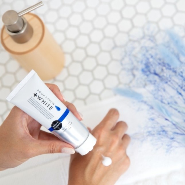 人気No.1ウォータリーシャンプーの香りを採用