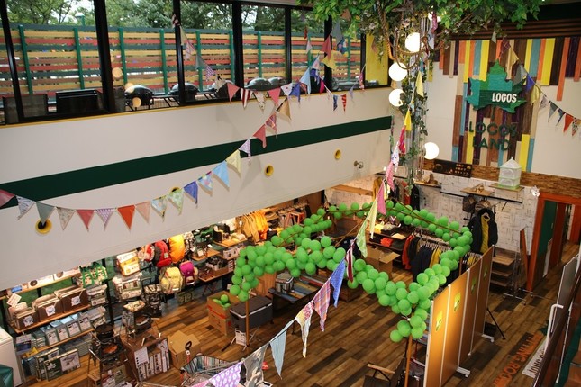 「アイリスイン城陽」1階のロゴスショップは京都初のLOGOS直営店