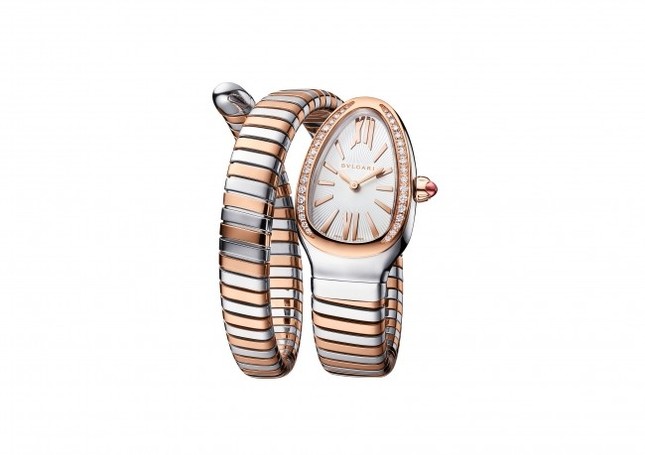 ブルガリのアイコン、セルペンティコレクションからミニモデル登場
