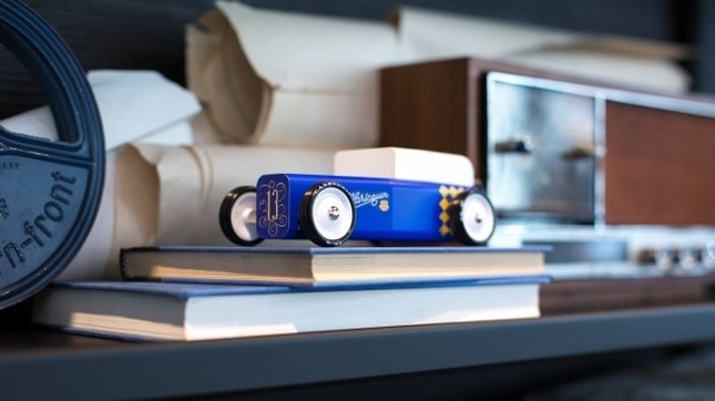 インテリアにもぴったりなヴィンテージ自動車おもちゃ