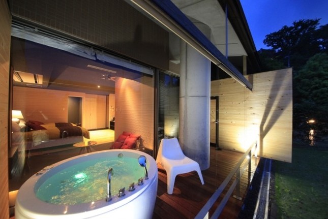 どちらのプランもワイン付き