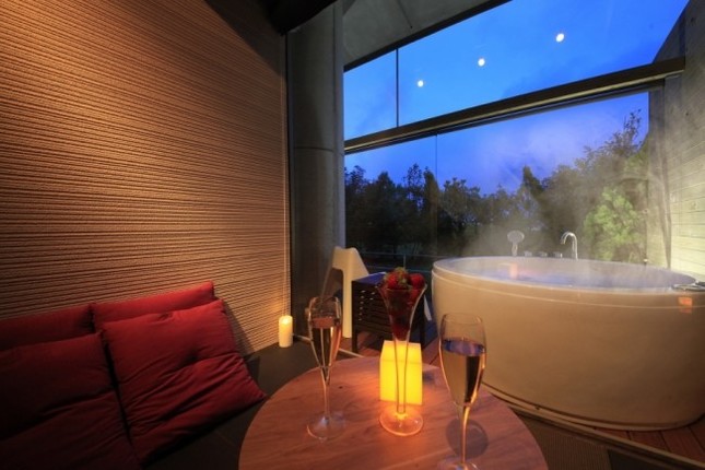 どちらのプランもワイン付き