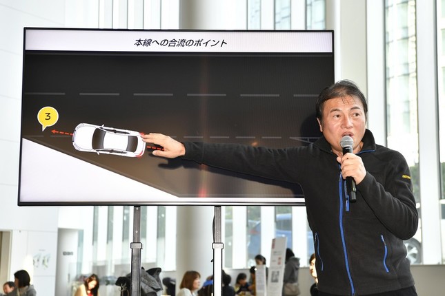 東京ペーパードライバー教習所所長の佐藤徳孝さん
