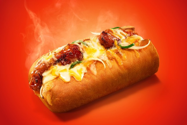 アツアツのチーズが溢れ出す「焼きサンド」2種