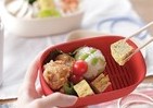 お弁当ベチャベチャにならない　余計な汁気を除く「すのこランチボックス」