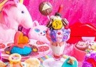 カラフルかわいいフードいっぱい　「ジェンダーレスな乙女KAWAII」ハンバーガーやパフェ