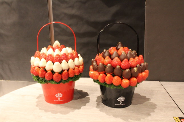 フルーツブーケ専門店、プレジールのイチゴのブーケ