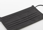 新型コロナ対策「黒マスク」しか売ってない　買った、着けた、どうなった？