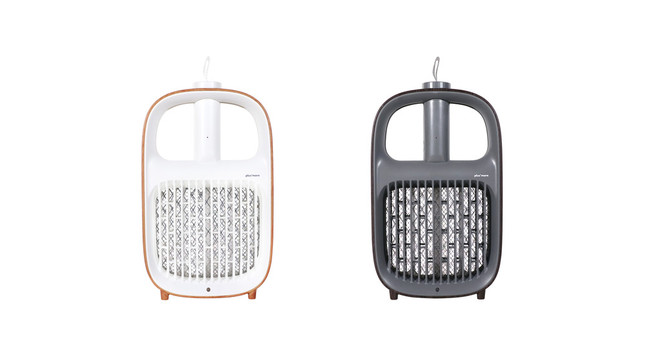 充電式だからラケットを外に持ち出すことも