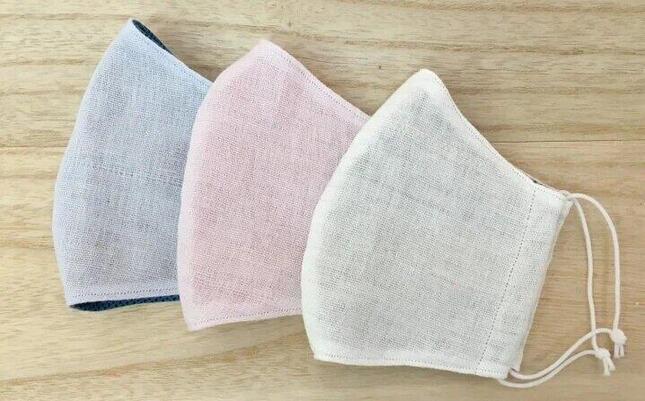 大阪府貝塚市の、純銀の糸と冷感メッシュ素材使用の抗菌マスク。