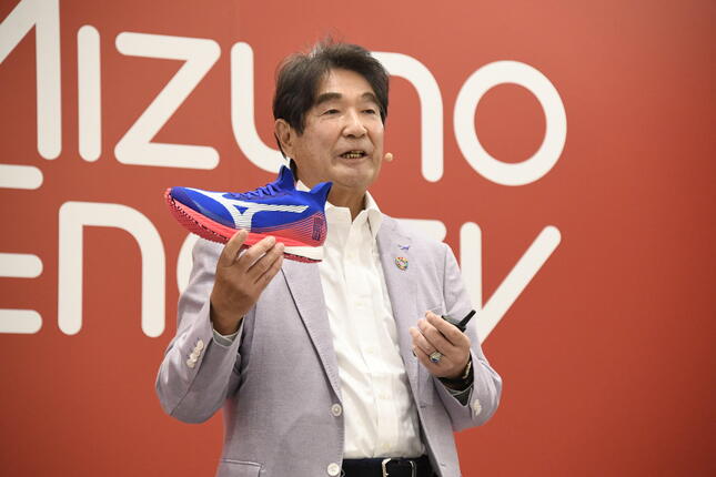 「MIZUNO ENERZY」について語る水野明人代表取締役社長