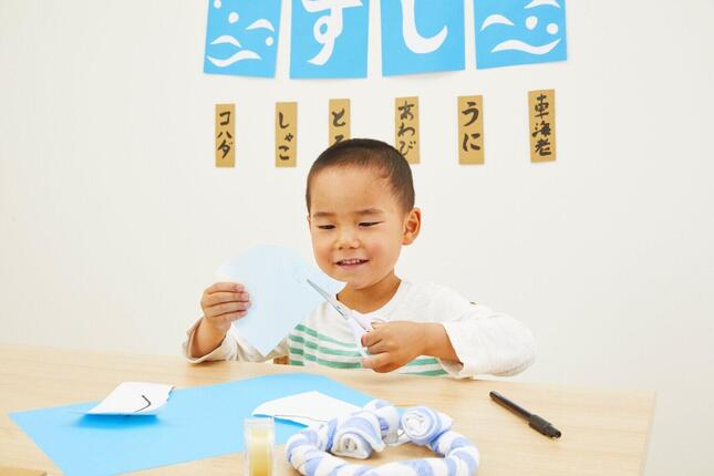 おうちで簡単に板前さんに変身できる「なりきり板前キット」