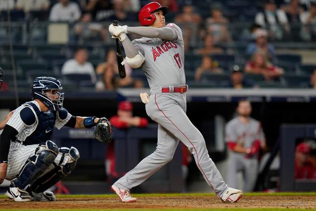 快進撃が止まらない大谷翔平選手（写真：AP/アフロ）