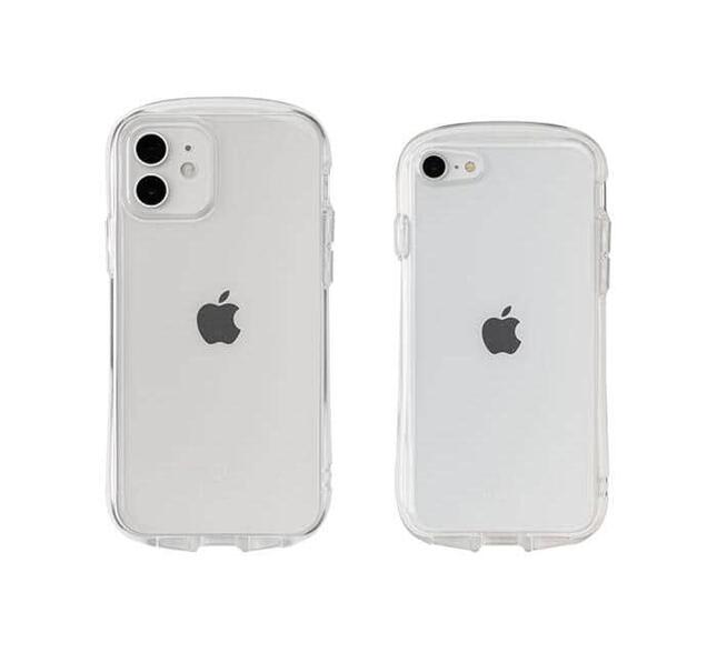 シンプルなクリアケースとして、また自分らしくアレンジも