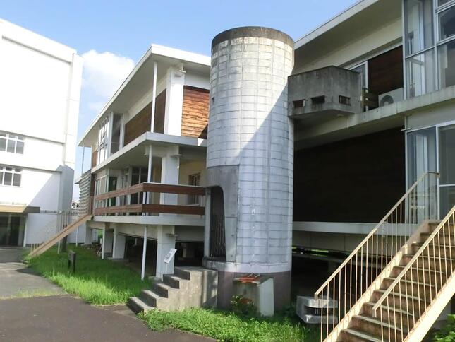 円筒状の階段　撮影・提供：集合住宅歴史館・増重さん