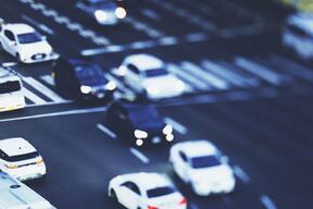 レンタカー店舗の閉店相次ぐ