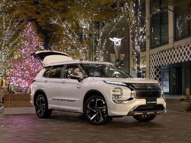 サンタクロースもソリではなくPHEV車の時代に？