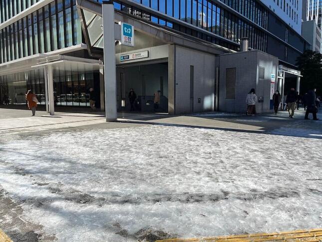 1月6日も都心で雪が降ったが（画像は東京メトロ・西新宿駅） 