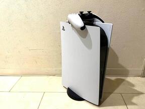 複数のビックカメラで店頭販売　（画像はプレイステーション5通常版）