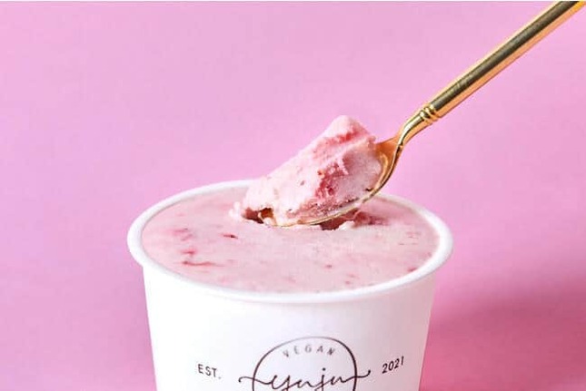 プラントベースアイスクリーム「Yuju Organic」