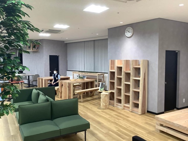乃村工藝社がデザインアドバイスし、西川バウムが家具提供および搬入・設置した