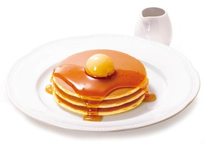 話題になった「パンケーキ」（ロイヤルホールディングス提供）