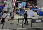 歌舞伎町タワー開業で「トー横」に変化は　最初の週末に見えた光景