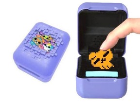 デジタルキャラを触ってお世話