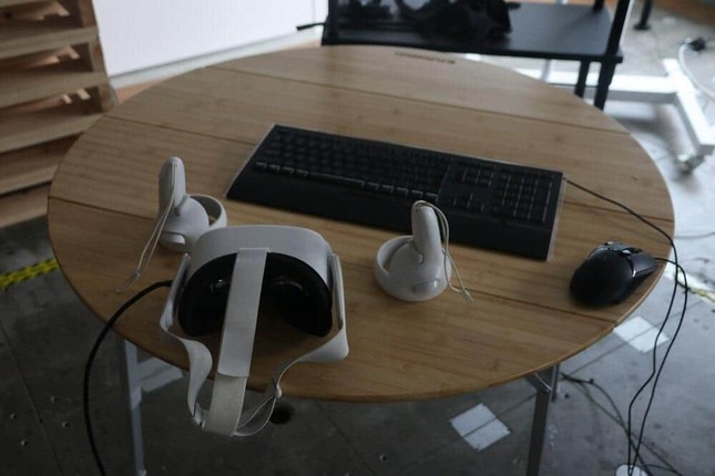 VRゴーグル「Meta Quest2」を使って入った