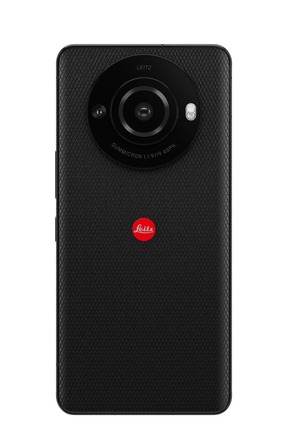 ライカが監修、撮影機能に妥協なし