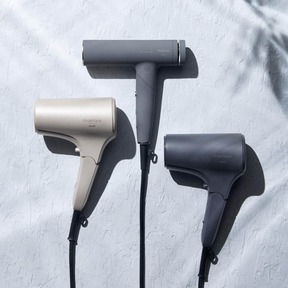 軽量&パワフル、日々のキレイをヘアドライで支える