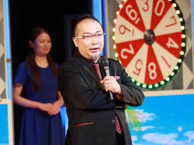 サマージャンボ抽せん会に登壇したN響第1コンサートマスター・長原幸太さん（2025年8月21日撮影）