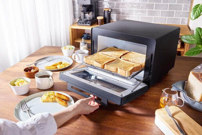 食パンが一度にたくさん焼けて、ピザもアツアツでおいしく楽しめる
