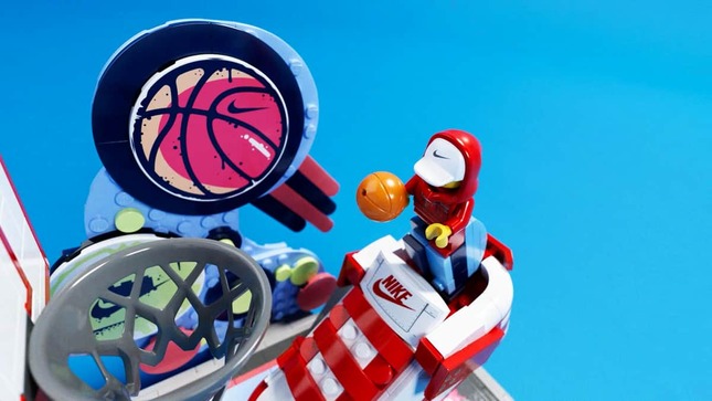 いずれもバスケットボールのワンシーンを楽しく組み立てられる