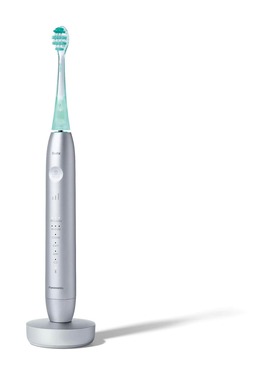 歯間や奥歯の奥までしっかり歯垢を除去