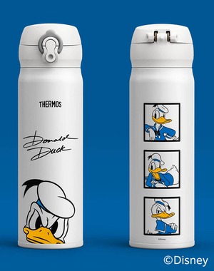 ミッキーたちと楽しく・おいしくドリンクを味わえる
