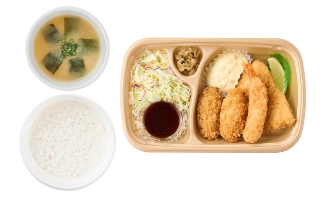 旬の「牡蠣」をフライで存分に
