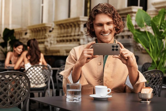 ライカ譲りの高画質撮影、AIも実装
