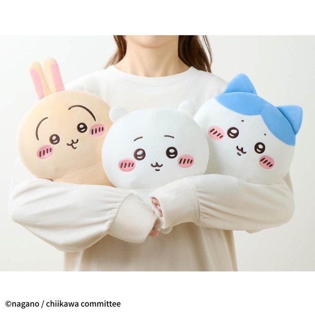 寒い季節も「ちいかわ」たちと温かく
