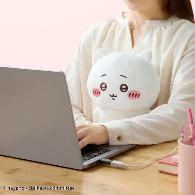 寒い季節も「ちいかわ」たちと温かく
