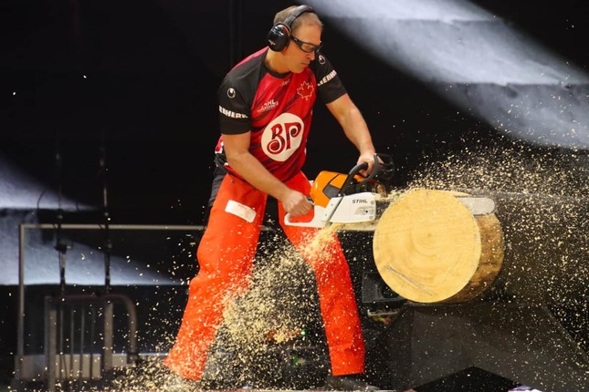 カナダチームのStock Sawの選手
