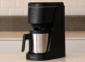 水出しコーヒーが2.5分で抽出できる　山善「ハイブリッドコーヒーメーカー」